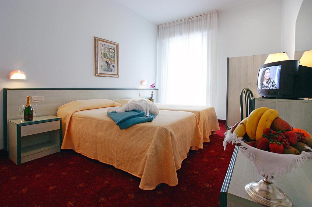 Hotel Columbia Terme Abano Terme Exterior photo